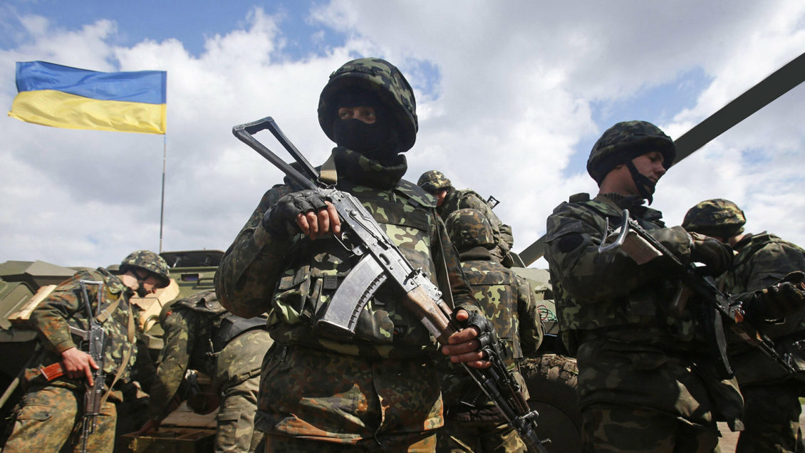 Читатели Le Figaro осудили реакцию Киева на участие жителей Донбасса в российских выборах