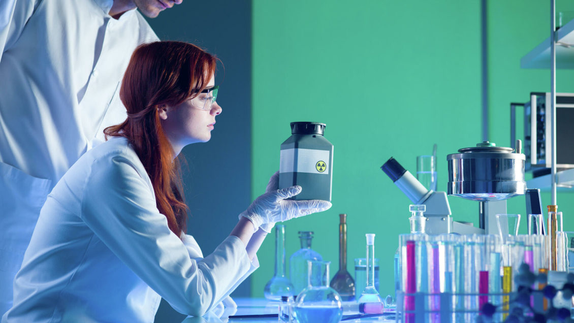 В России создали новый материал для защиты от радиации В России создали новый материал для защиты от радиации