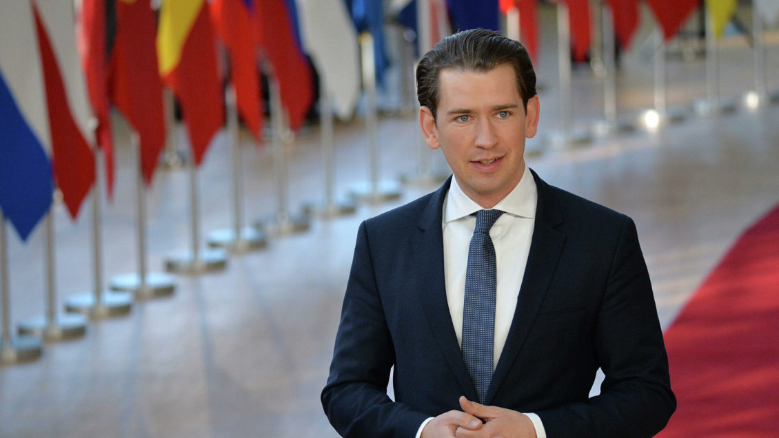 Президент Австрии заявил о правительственном кризисе из-за расследований против канцлера