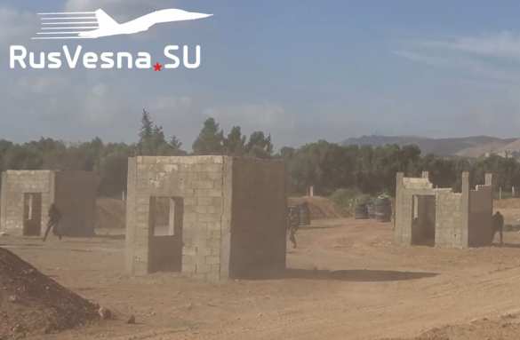 Спецназ в Сирии готовится освобождать города от террористов (ФОТО) Спецназ в Сирии готовится освобождать города от террористов (ФОТО)