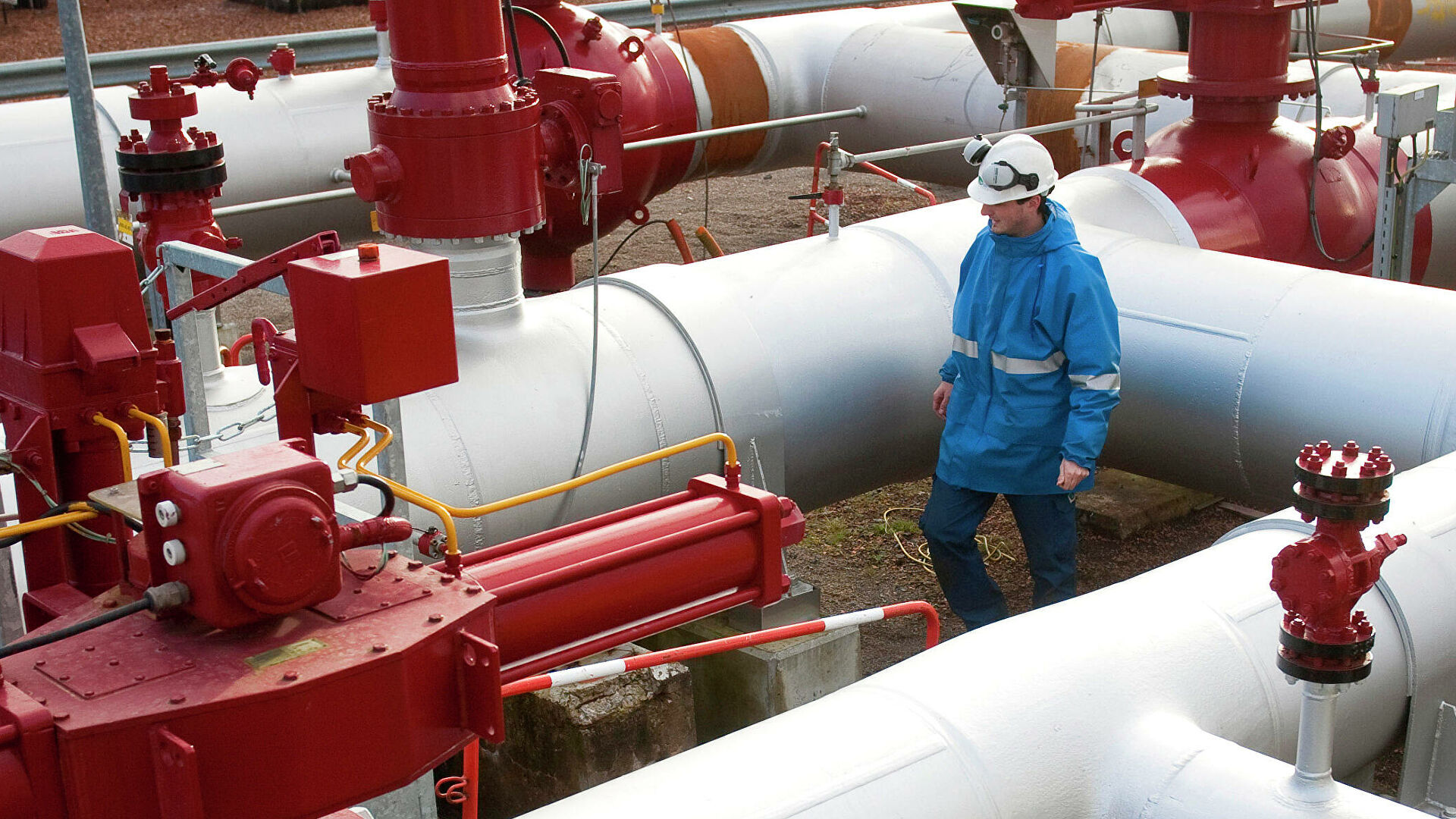 Польша предложит Евросоюзу проверить "Газпром"