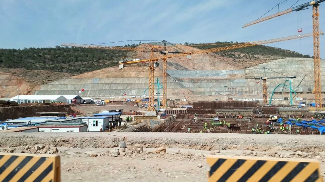 Читатели Daily Mail признали, что Россия с плавучей АТЭС обогнала Запад "на много миль" Читатели Daily Mail признали, что Россия с плавучей АТЭС обогнала Запад "на много миль"