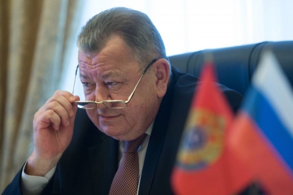  Каким оружием в борьбе с вызовами глобального характера располагает МИД РФ 