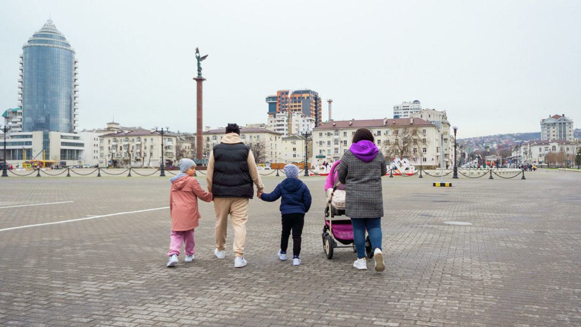 Воробьев: число многодетных семей в Подмосковье увеличилось втрое за 9 лет Воробьев: число многодетных семей в Подмосковье увеличилось втрое за 9 лет