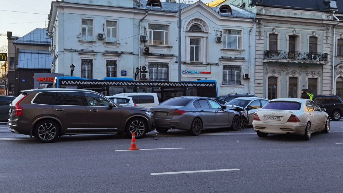 Стало известно о состоянии певицы Марины Хлебниковой после пожара Стало известно о состоянии певицы Марины Хлебниковой после пожара