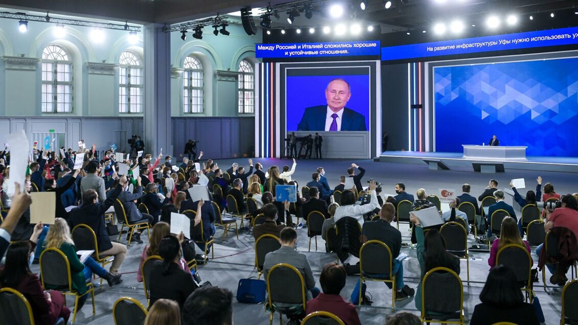 Путина услышали: мир обсуждает, как президент России назвал женщин Путина услышали: мир обсуждает, как президент России назвал женщин