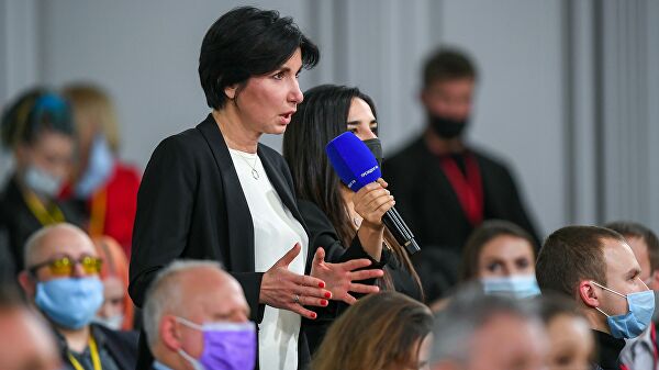 Путина услышали: мир обсуждает, как президент России назвал женщин Путина услышали: мир обсуждает, как президент России назвал женщин