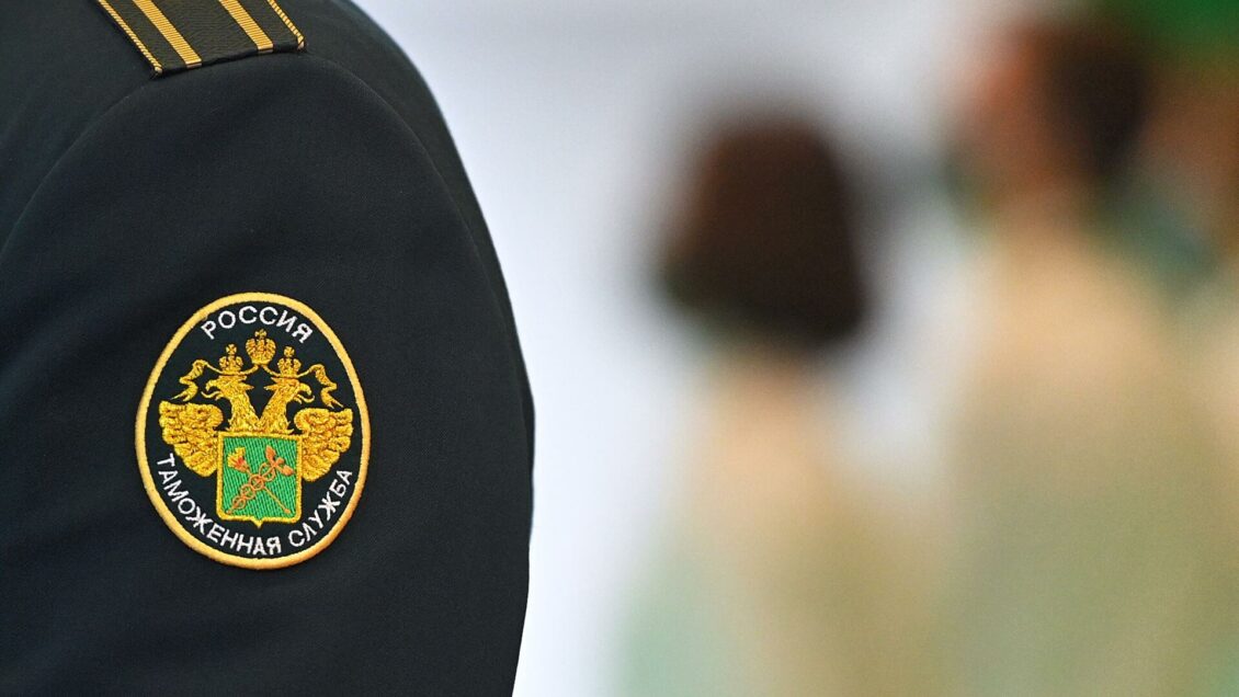 В Приморье пресекли ввоз почти 40 тысяч контрафактных трикотажных масок