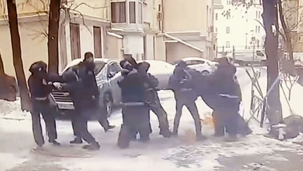 В Махачкале участников массовой драки оштрафовали на две тысячи рублей В Махачкале участников массовой драки оштрафовали на две тысячи рублей