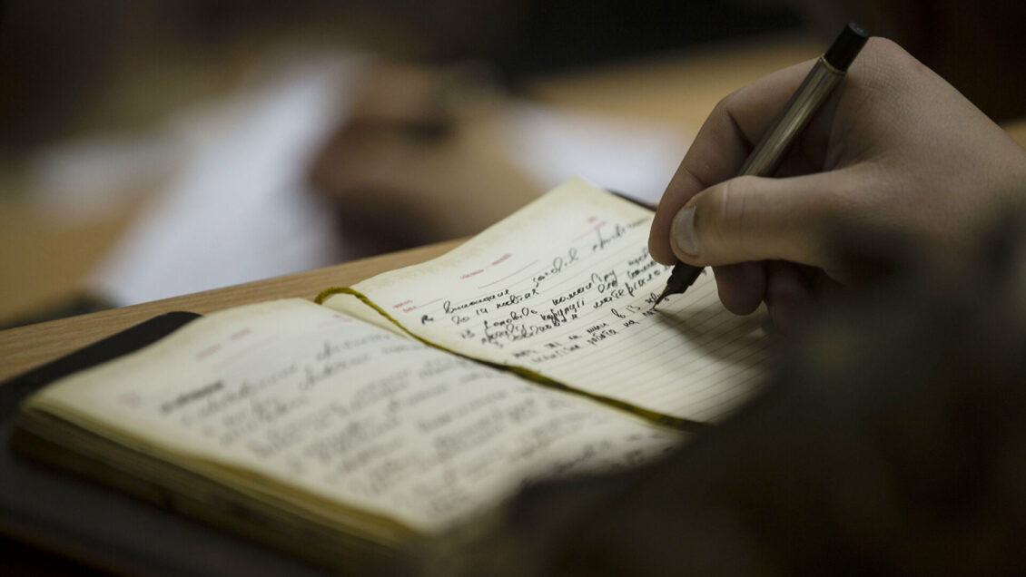 Девятилетняя студентка с сентября не была на очных занятиях, заявили в МГУ Девятилетняя студентка с сентября не была на очных занятиях, заявили в МГУ