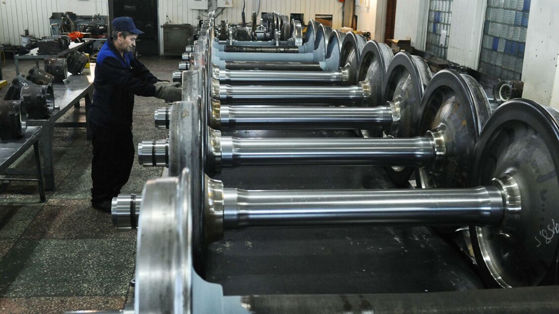 Ученые из России нашли способ продлить "жизнь" дорожного покрытия