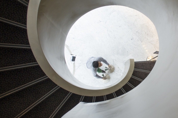 Суд решил продать квартиру москвича с торгов из-за незаконной перепланировки