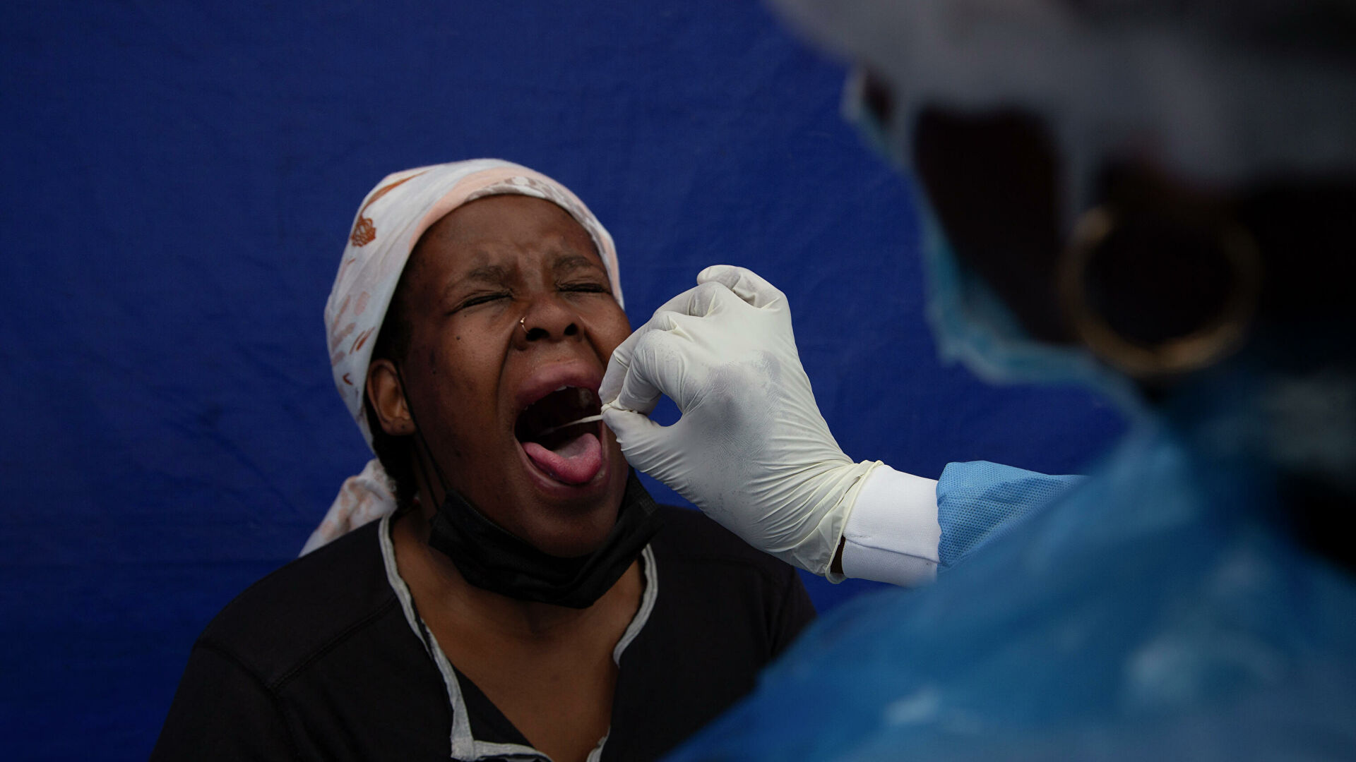 "Вирус будет мутировать". Ученые спрогнозировали развитие пандемии COVID-19 "Вирус будет мутировать". Ученые спрогнозировали развитие пандемии COVID-19