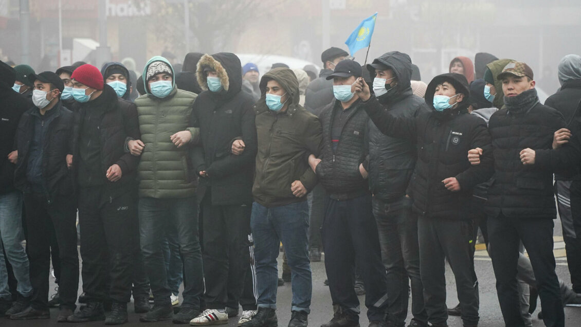 Абоненты "Казахтелекома" могут совершать бесплатные звонки на период действия ЧП Абоненты "Казахтелекома" могут совершать бесплатные звонки на период действия ЧП