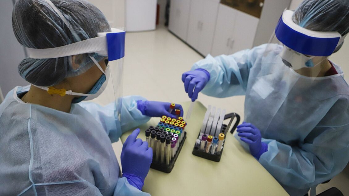 Гинцбург назвал условие окончания пандемии коронавируса