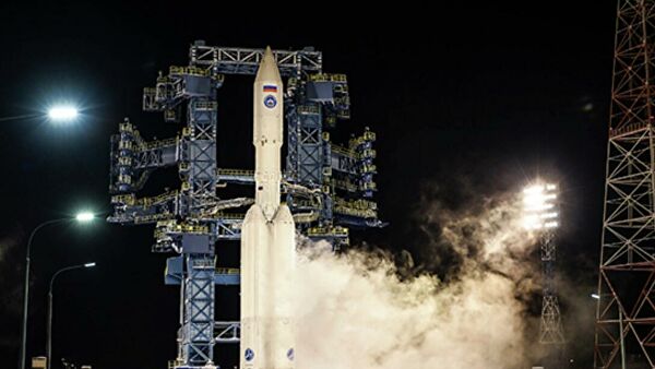Ракета "Союз-5" запустит спутник "Аист" на орбиту, заявил Рогозин