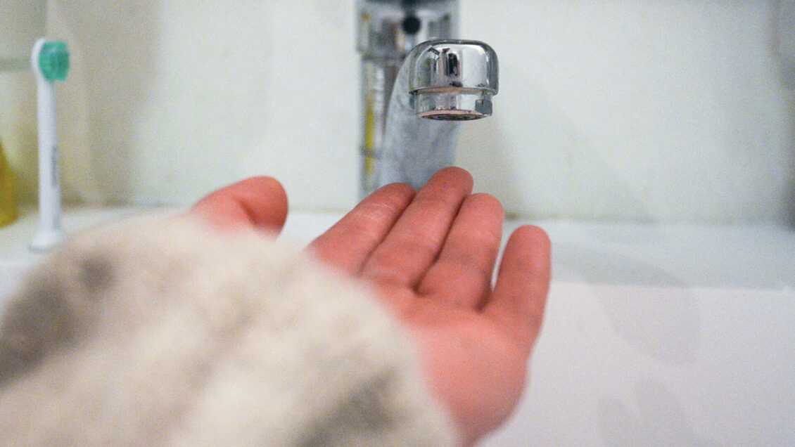 Часть Архангельска осталась без воды из-за аварии на водопроводе