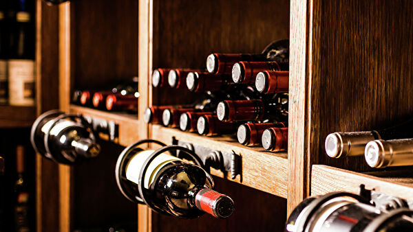 Финансист рассказал, в каких случаях лучше инвестировать в рублевые активы