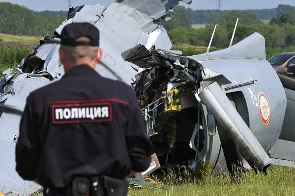 Почему падают самолеты в России: главные причины Почему падают самолеты в России: главные причины