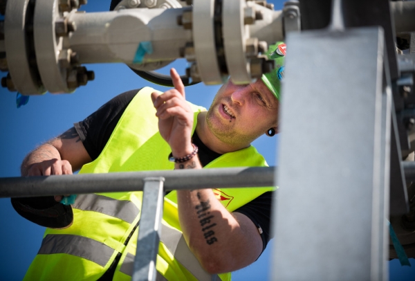 "Газпром" в 2021 году добыл рекордный за последние 13 лет объем газа