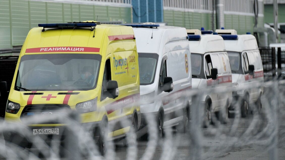 Пик распространения "омикрона" в Петербурге ждут к концу января Пик распространения "омикрона" в Петербурге ждут к концу января