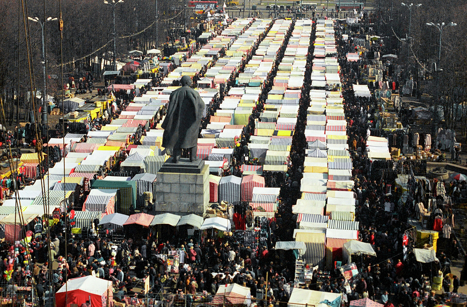 Шок &mdash; это по-нашему. Почему начало 90-х стало катастрофой