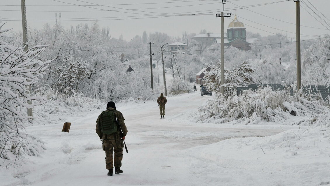 В ДНР сообщили об использовании ВСУ машин с символикой СЦКК для доставки боеприпасов