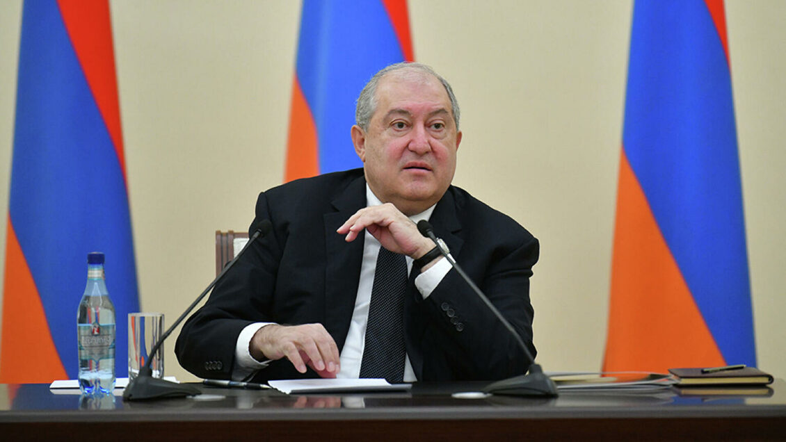 Полномочия президента Армении Саркисяна официально прекратили Полномочия президента Армении Саркисяна официально прекратили