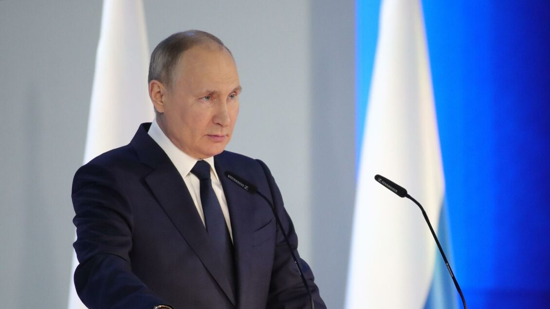 Источник: послание Путина Федеральному собранию могут огласить в марте Источник: послание Путина Федеральному собранию могут огласить в марте