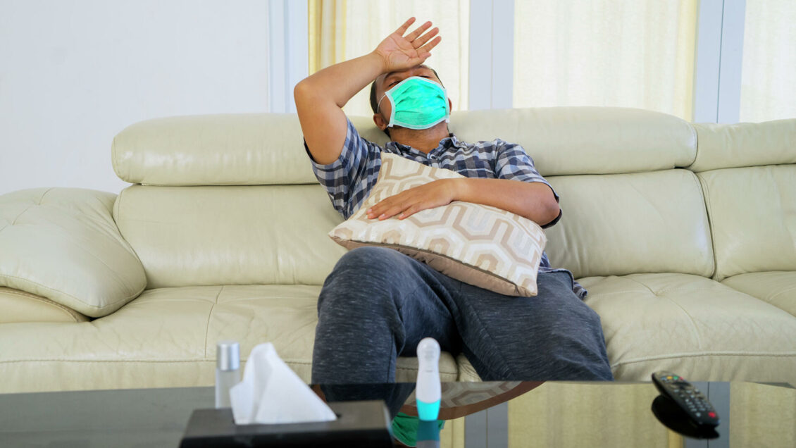 Побочка от вакцины или COVID-19? Как различить симптомы Побочка от вакцины или COVID-19? Как различить симптомы