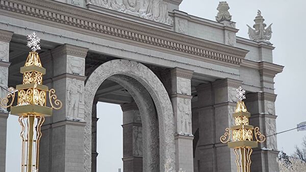 Moto привезла в Россию новый смартфон Edge 20