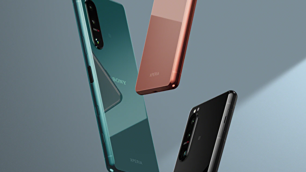 Sony представит компактный смартфон с максимальными характеристиками