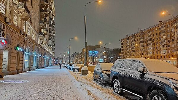 Moto привезла в Россию новый смартфон Edge 20