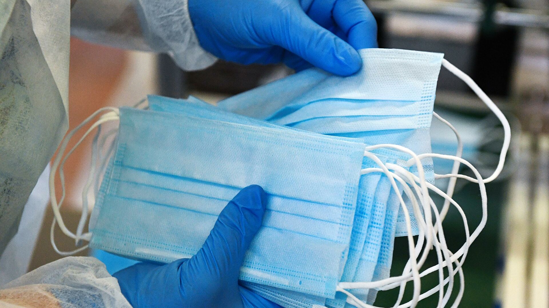 Правильные маски. Что лучше защищает от омикрон-штамма