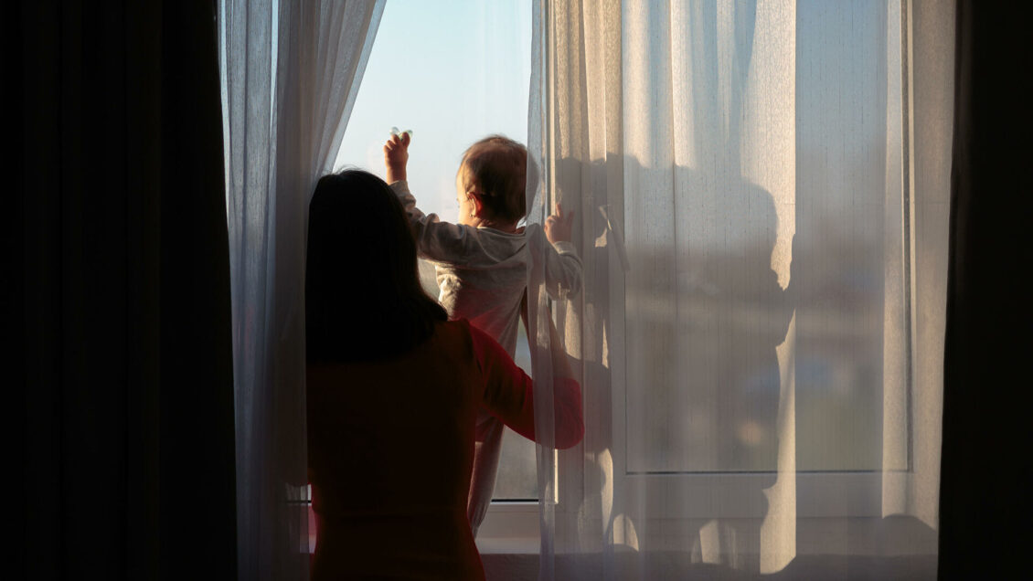 Омича заподозрили в убийстве ребенка из-за просьбы включить мультфильм Омича заподозрили в убийстве ребенка из-за просьбы включить мультфильм