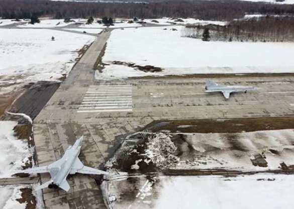 Эффектные кадры: российские тяжёлые бомбардировщики патрулируют небо Белоруссии (ФОТО, ВИДЕО)