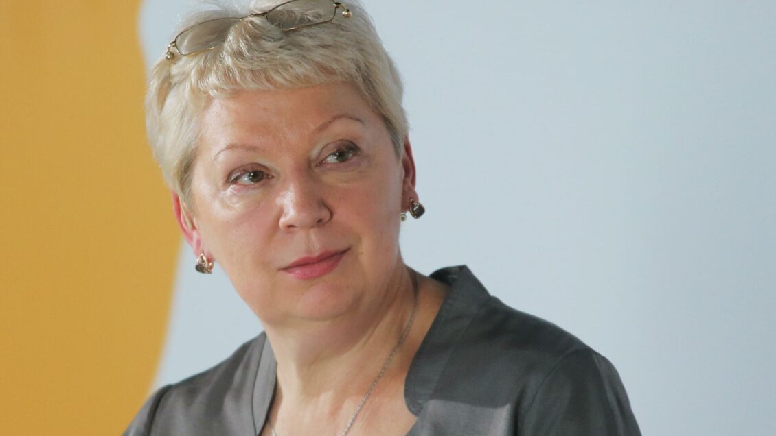 Есть ли в России новый Ушинский? Интервью президента РАО Ольги Васильевой Есть ли в России новый Ушинский? Интервью президента РАО Ольги Васильевой