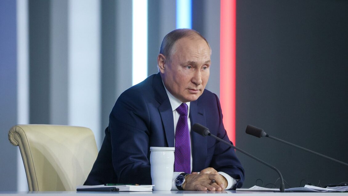 Источник: послание Путина Федеральному собранию могут огласить в марте Источник: послание Путина Федеральному собранию могут огласить в марте