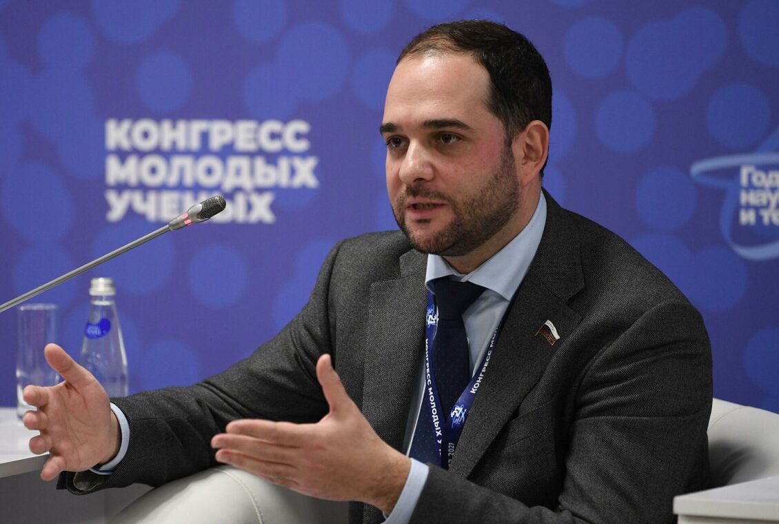 Дать науке свободу. Ученые рассказали о том, как противостоять санкциям