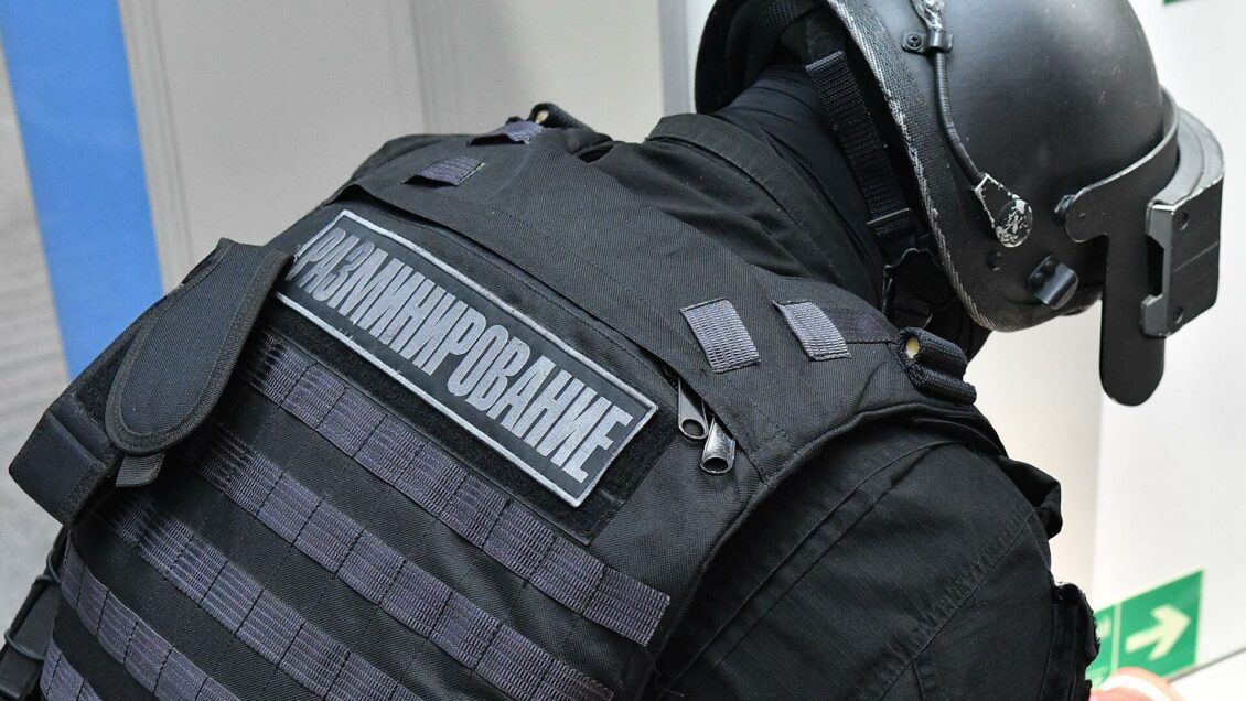 Силовики проверяют сообщения о минировании нескольких больниц в Саратове