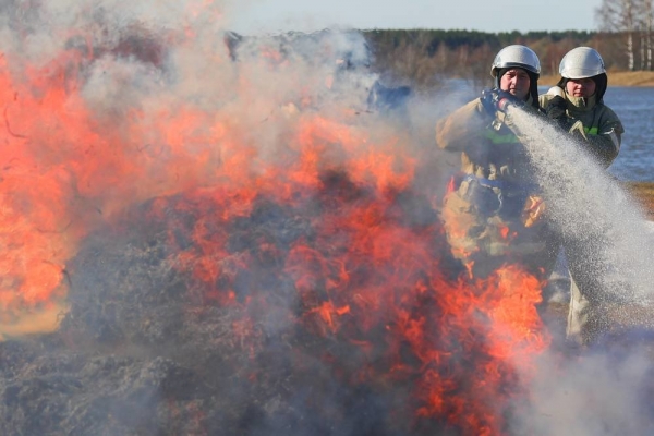 В 58 регионах России открыт пожароопасный сезон В 58 регионах России открыт пожароопасный сезон