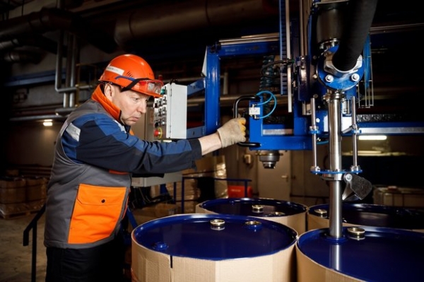 Что под капотом у вашей «лошадки»? Ликбез по базовым маслам Что под капотом у вашей «лошадки»? Ликбез по базовым маслам