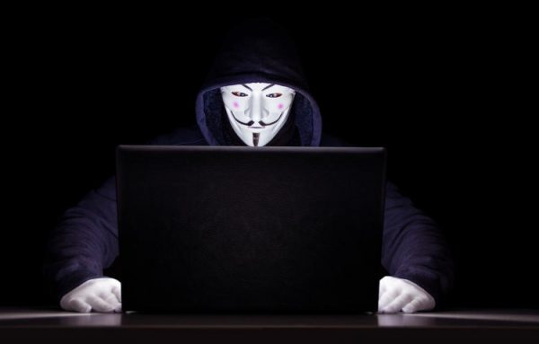 Хакеры Anonymous пообещали раскрыть &laquo;преступления&raquo; главы Terra