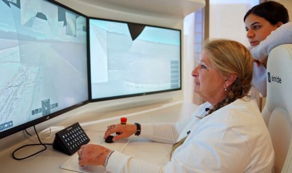 Автономные грузовики T-pod получили разрешение работать на дорогах США