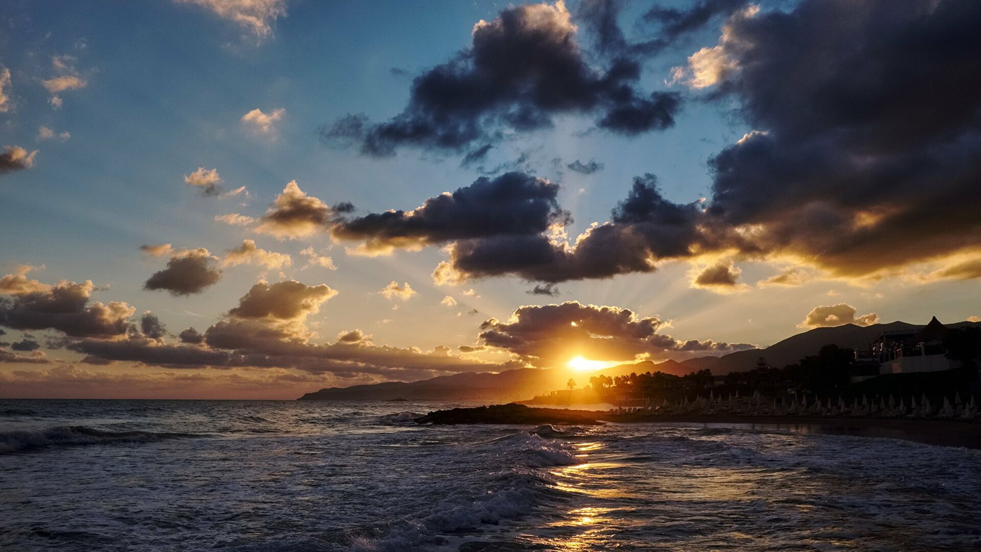 Землетрясение магнитудой 5,3 произошло на греческом острове Крит Землетрясение магнитудой 5,3 произошло на греческом острове Крит