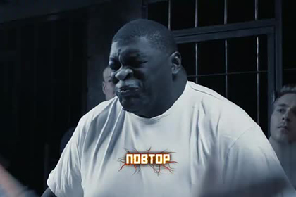 Бывший соперник Емельяненко померился силами с чемпионом по пощечинам Бывший соперник Емельяненко померился силами с чемпионом по пощечинам