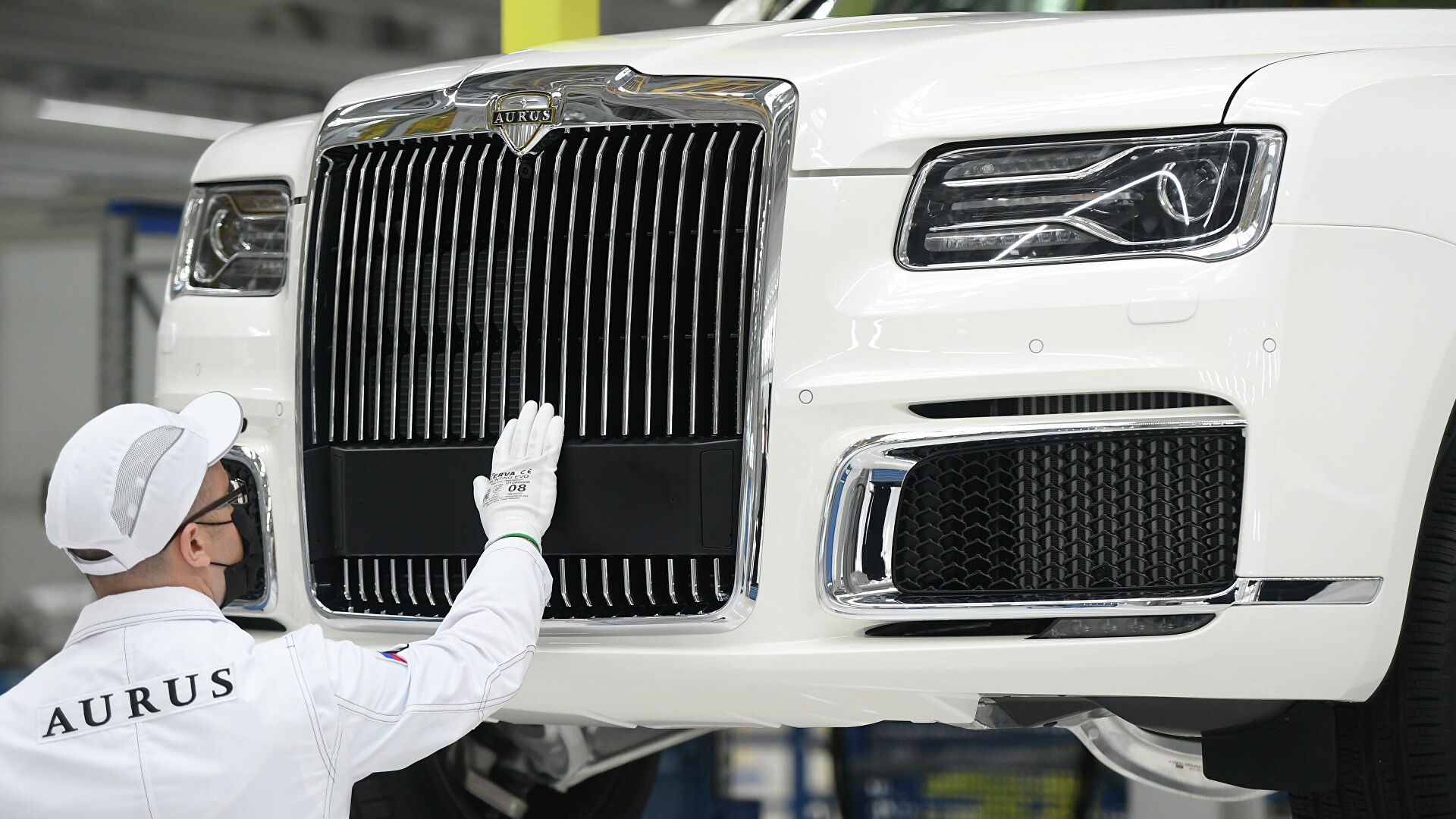На ВЭФ-2021 представят Aurus на водородном топливе
