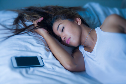 Раскрыта польза выключения смартфона на&nbsp;ночь