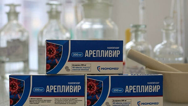 Зонтик от коронавируса. Отечественный препарат защитит от осенней волны Зонтик от коронавируса. Отечественный препарат защитит от осенней волны