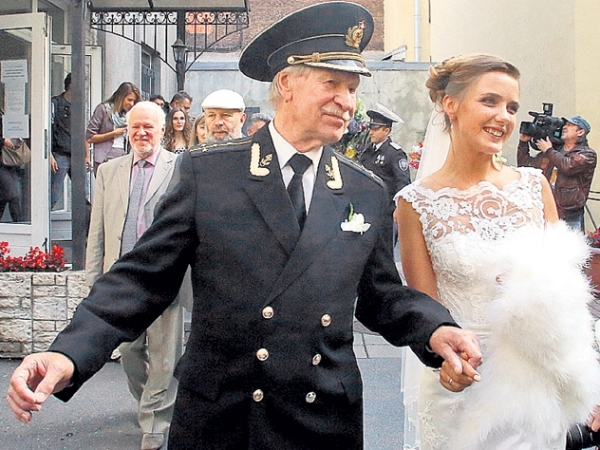 Отдать швартовы! Кто из звезд эстрады служил в ВМФ?